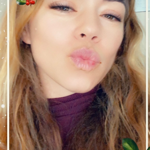 Meet your Posher, Sara - Picture 1 of 1